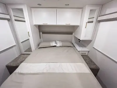 2027 Thor Motor Coach Chateau photo 17