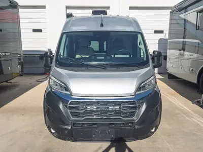 2027 Thor Motor Coach Sequence photo 20