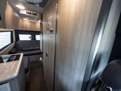 2026 Tiffin Motorhomes GT1 photo 7