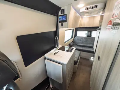 2026 Tiffin Motorhomes GT1 photo 11