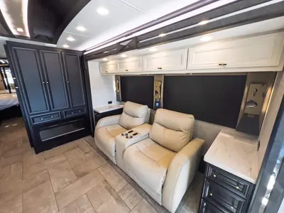 2026 Tiffin Motorhomes Allegro BUS photo 6