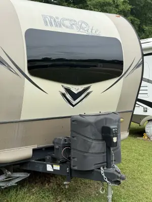 2018 FLAGSTAFF MICRO LITE photo 4