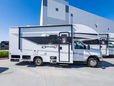 2027 Entegra Coach Odyssey SE photo 19