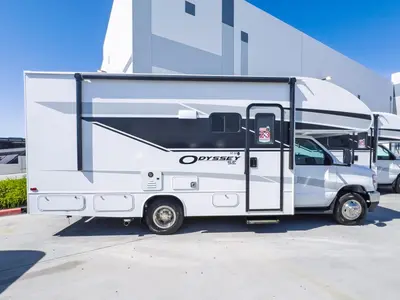 2027 Entegra Coach Odyssey SE photo 18