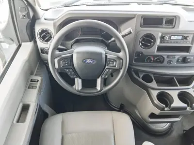 2027 Entegra Coach Odyssey SE photo 3