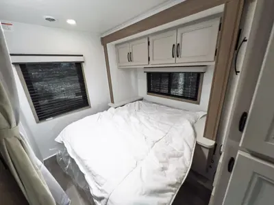2027 Entegra Coach Odyssey SE photo 13