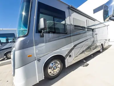 2027 Entegra Coach Vision XL photo 29