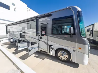 2027 Entegra Coach Vision XL photo 20