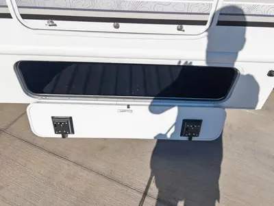 2027 Thor Motor Coach Chateau photo 23
