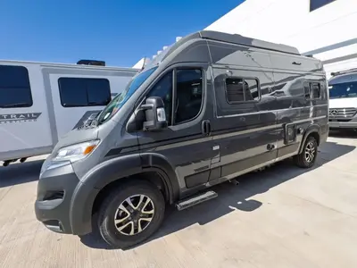2027 Winnebago Solis photo 19