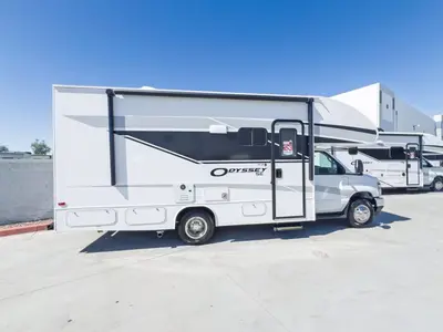 2027 Entegra Coach Odyssey SE photo 18