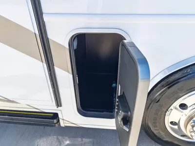 2027 Entegra Coach Vision XL photo 29