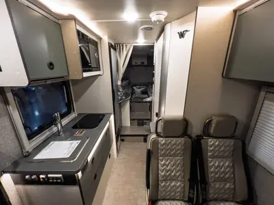 2027 Winnebago Ekko photo 5