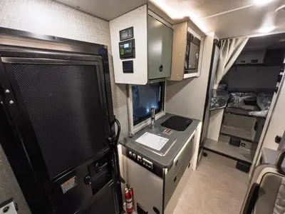 2027 Winnebago Ekko photo 8