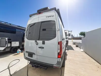 2027 Tiffin Motorhomes GH1 photo 19