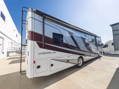 2027 Entegra Coach Vision XL photo 21