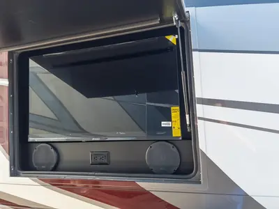 2027 Entegra Coach Vision XL photo 29