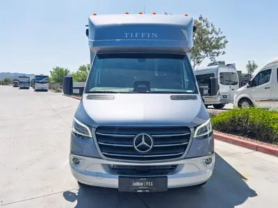 2027 Tiffin Motorhomes Wayfarer photo 29