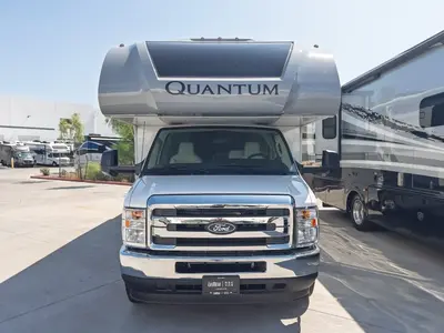 2027 Thor Motor Coach Quantum photo 30