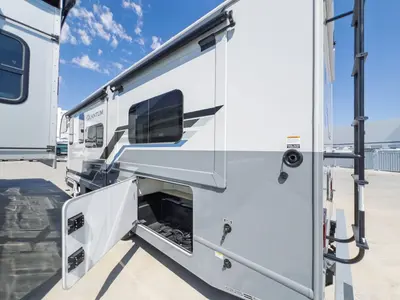 2027 Thor Motor Coach Quantum photo 25