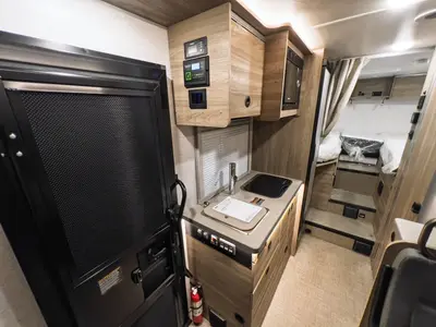 2027 Winnebago Ekko photo 8