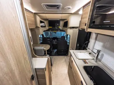 2027 Winnebago Ekko photo 4