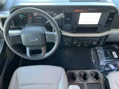 2027 Thor Motor Coach Omni photo 2