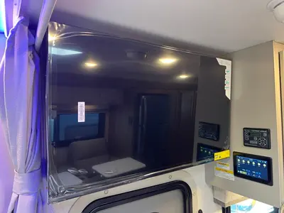 2027 Thor Motor Coach Omni photo 11