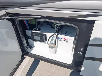 2027 Fleetwood Discovery photo 30