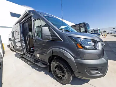 2027 Thor Motor Coach Talavera photo 17