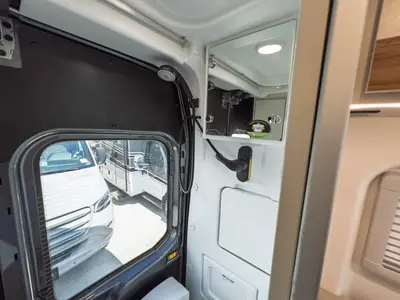 2027 Thor Motor Coach Talavera photo 14