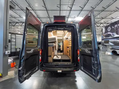 2027 Thor Motor Coach Talavera photo 2