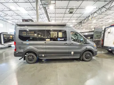 2027 Thor Motor Coach Talavera photo 17