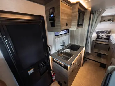 2027 Winnebago Ekko photo 8
