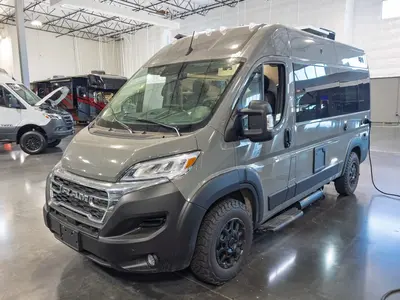 2027 Thor Motor Coach Rize photo 22