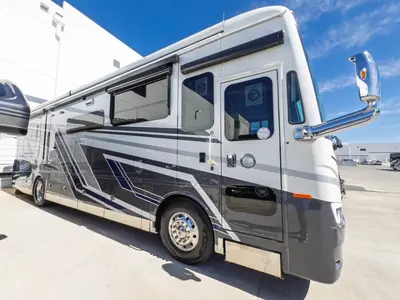 2026 Tiffin Motorhomes Allegro BUS photo 19