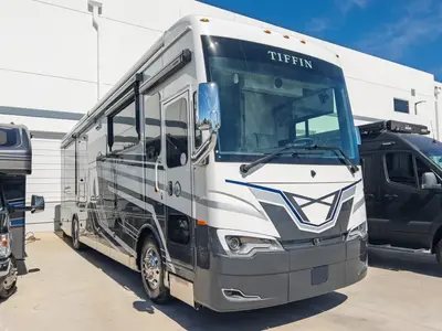 2026 Tiffin Motorhomes Allegro BUS exterior