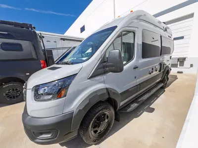2027 Thor Motor Coach Talavera photo 19