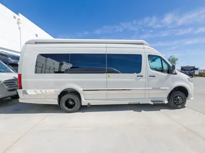2027 Grech RV Strada-ION photo 20