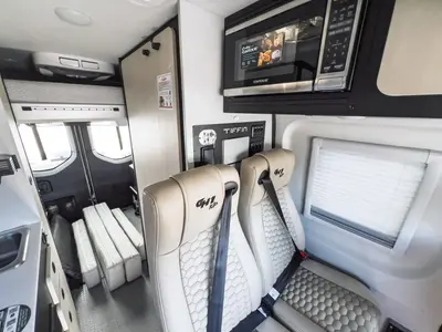 2027 Tiffin Motorhomes GH1 photo 7