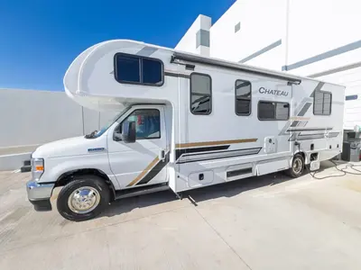 2027 Thor Motor Coach Chateau photo 23