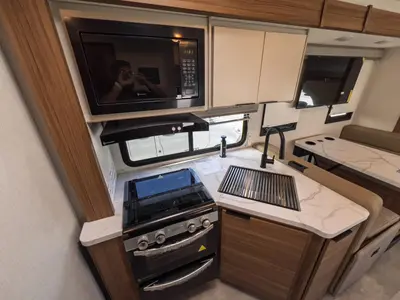 2027 Thor Motor Coach Chateau photo 11