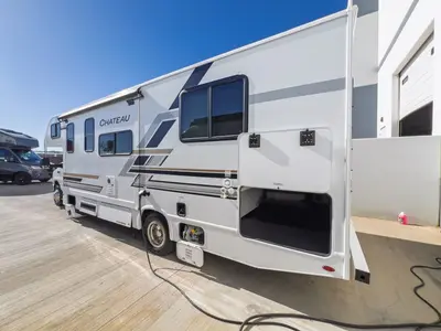 2027 Thor Motor Coach Chateau photo 24