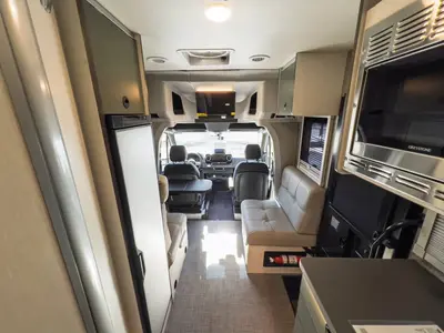 2027 Winnebago Ekko photo 4
