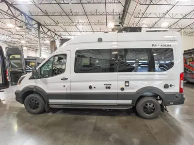2027 Thor Motor Coach Palladium photo 18