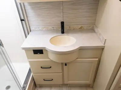 2027 Tiffin Motorhomes Allegro BAY photo 17