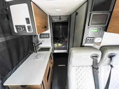 2027 Winnebago Revel photo 6