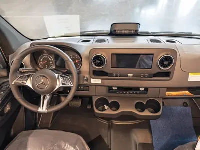 2027 Winnebago Revel photo 3