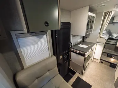 2027 Winnebago Ekko photo 8