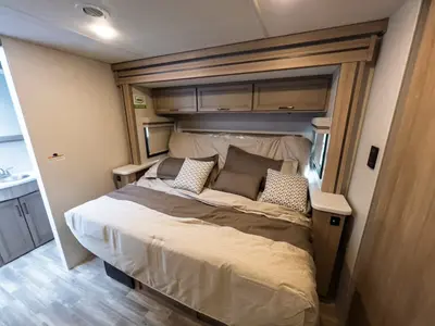2027 Thor Motor Coach Windsport photo 15